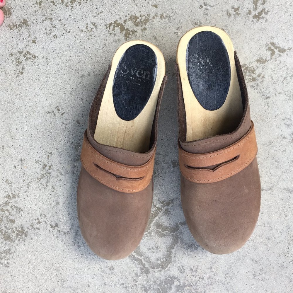 Sven Brown Suede Penny Loafer Clogs, size 39